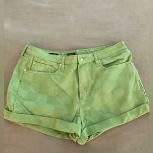Wild Fable highest rise mom jean shorts, size 18. Inseam about 3”